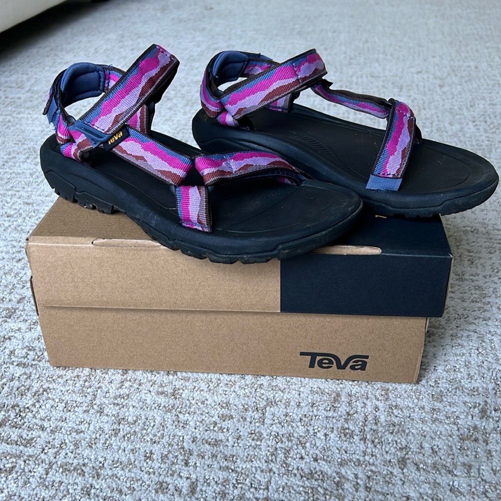 Women’s Teva Sandals